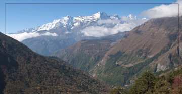 ६ महिनामा २८ हजार पर्यटक पुगे सगरमाथा राष्ट्रिय निकुञ्ज, नेपालीलाई प्रवेश शुल्क कति ?